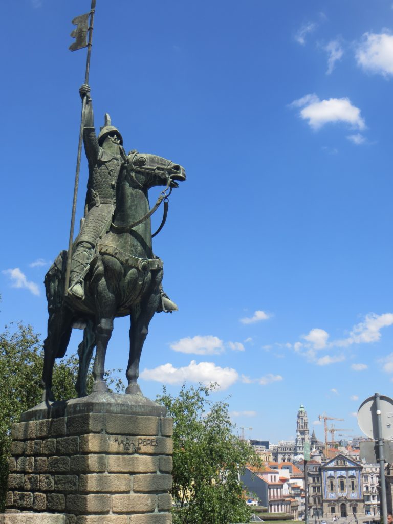 Vamos reabilitar o Vímara Peres? Semanário da Diocese do Porto